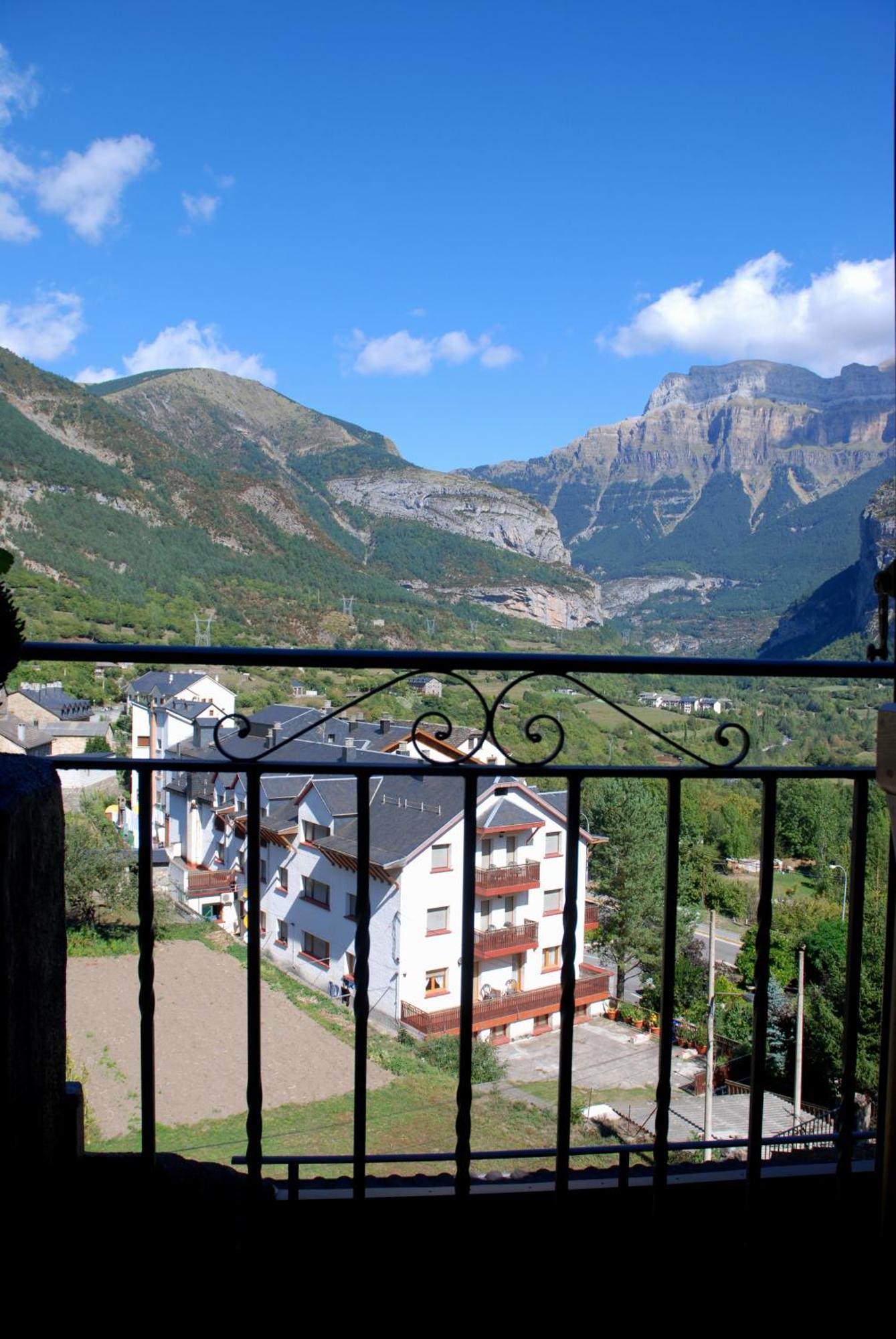 Apartamento El Patio Casa Cajal Torla Extérieur photo